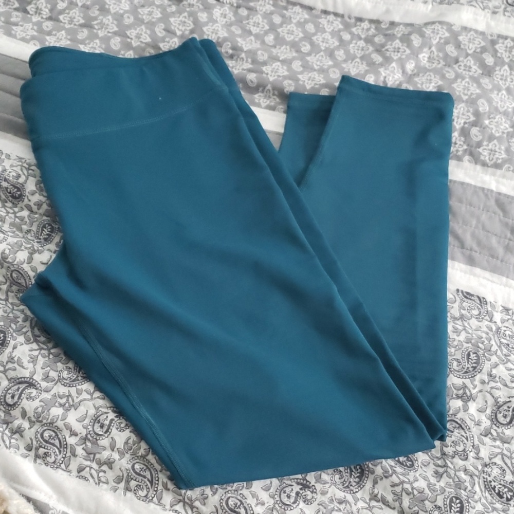 Fabletics 7/8 leggings